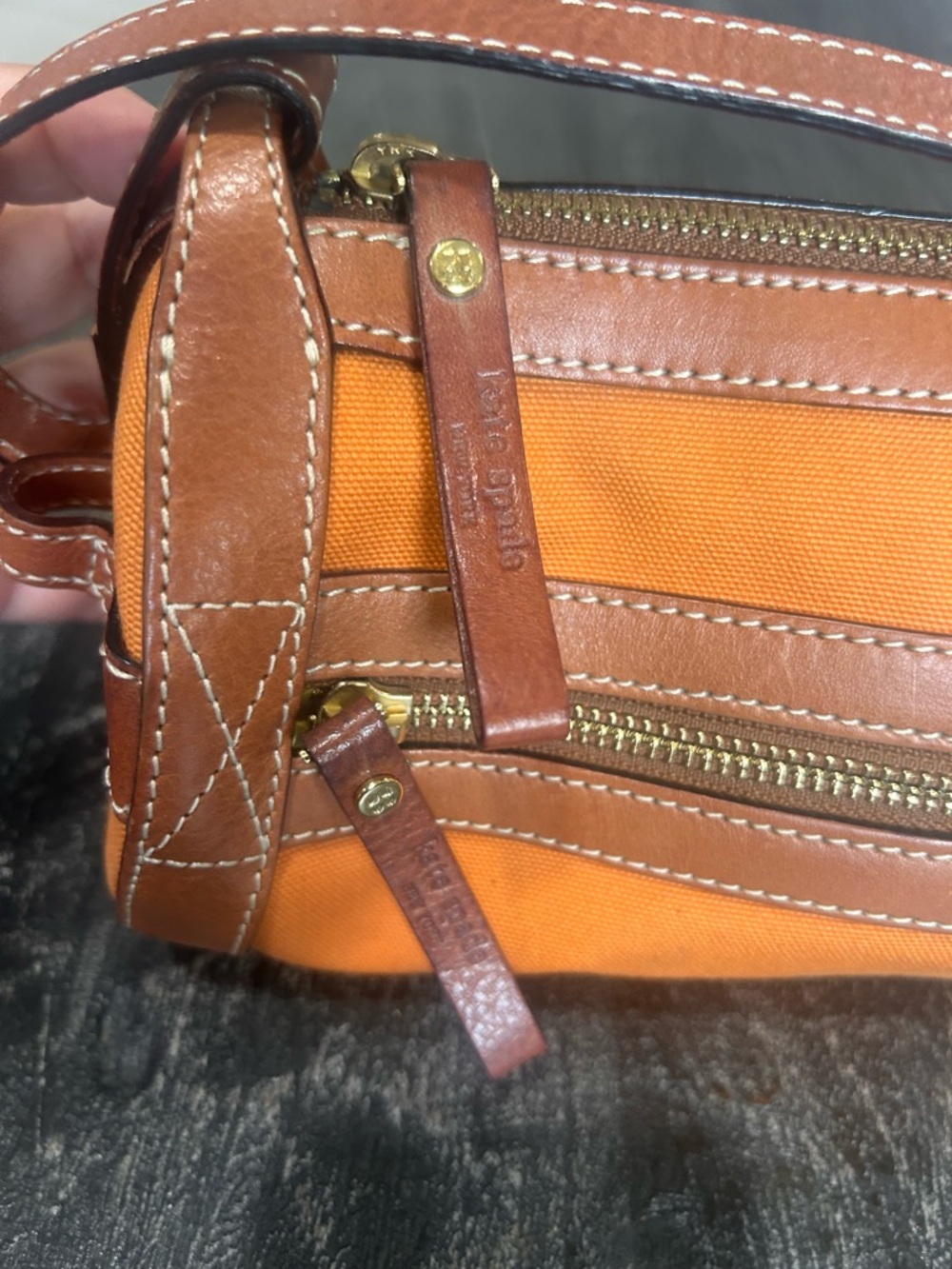 Kate Spade Vintage New York Y2K Kelly Orange Barrel Bag - LIKE NEW NO CALL OUTS - Picture 4 of 8